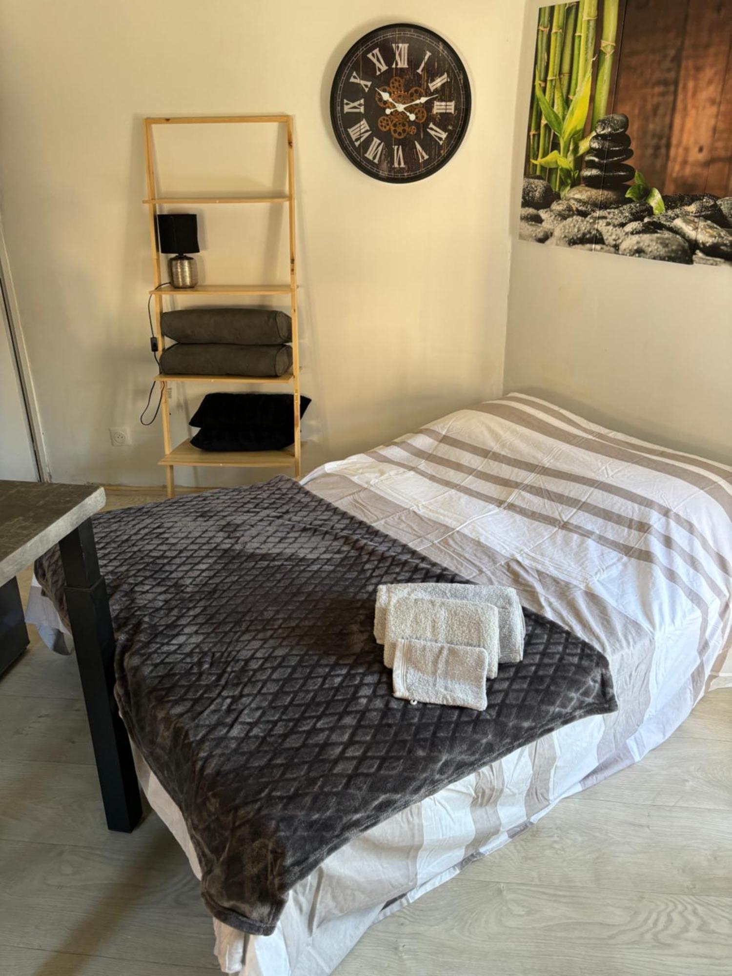 Studio Confortable Annonay Ngoại thất bức ảnh